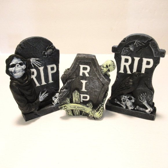 Halloween tombstones - Picture 12 of 12